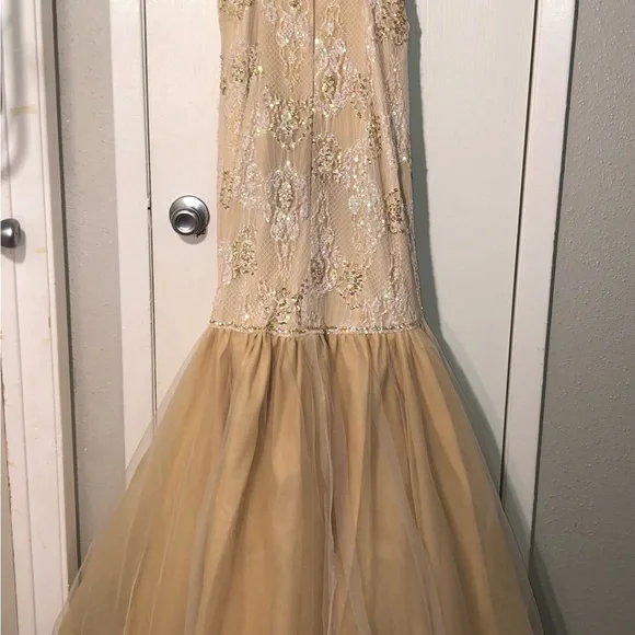 NOX NARIANNA MERMAID STAPLESS GOLD BEAUTIFUL CRAFTED SIZE SMALL 55” L W.16” $ 60 - Picture 2 of 12